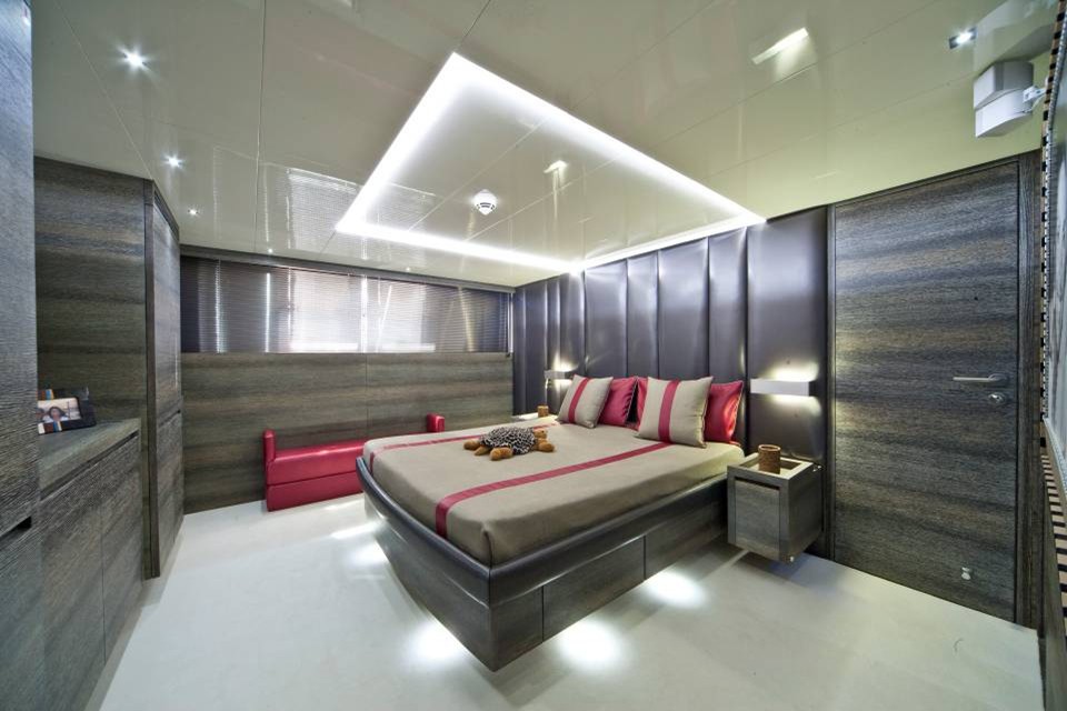 The 32m Yacht TOBY