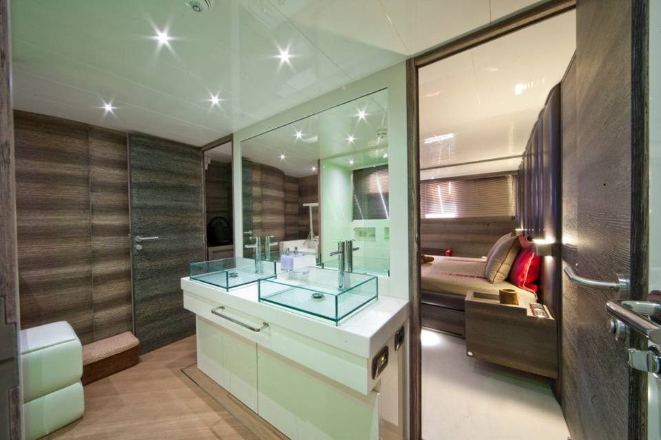 The 32m Yacht TOBY