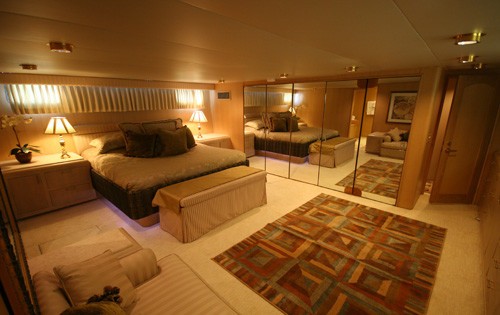 The 33m Yacht KALEEN