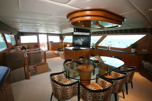 The 33m Yacht KALEEN