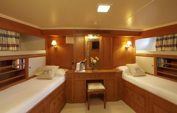 The 33m Yacht SANTA MARIA