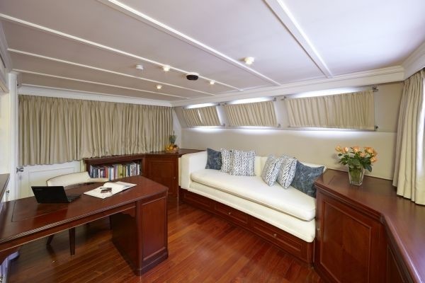 The 33m Yacht SANTA MARIA
