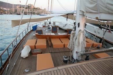 The 33m Yacht SHANTI
