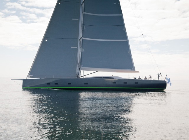 The 33m Yacht WINWIN