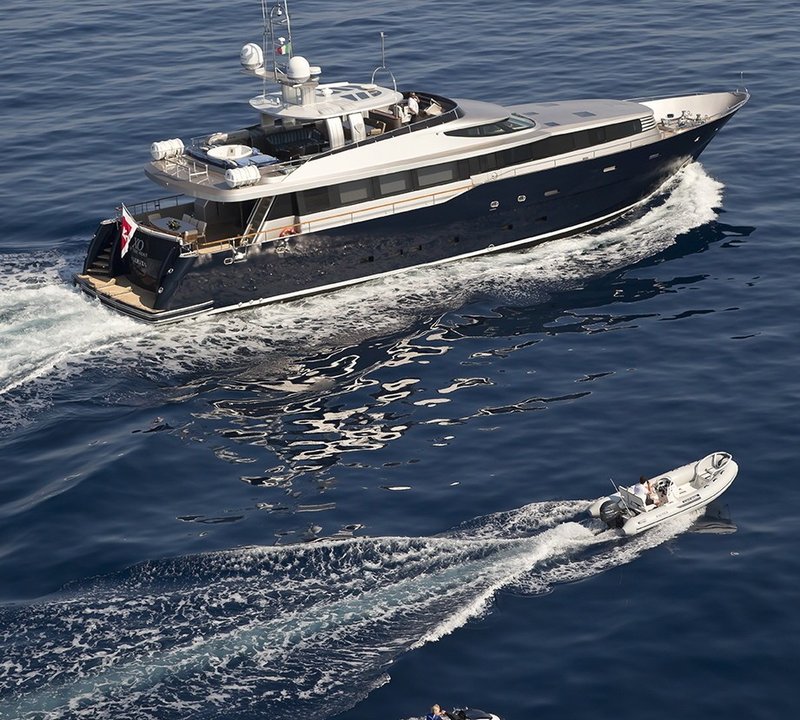 The 33m Yacht XO OF THE SEAS