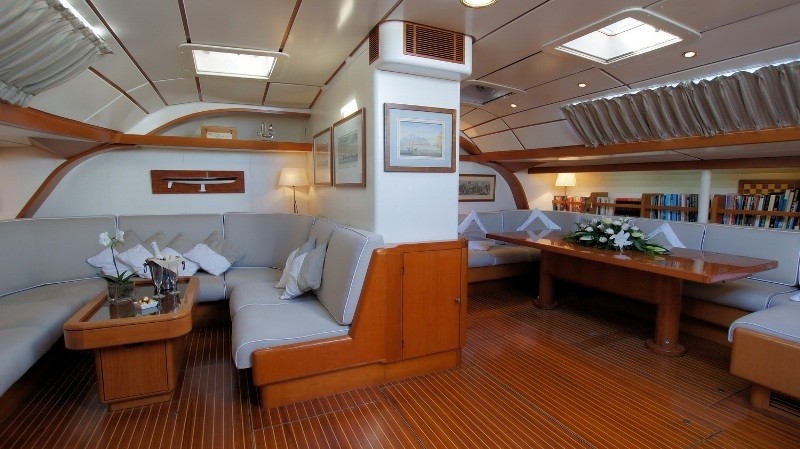 The 34m Yacht BAIURDO VI
