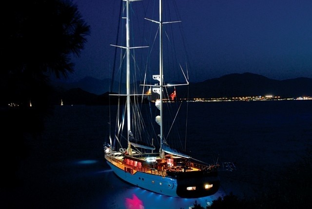 The 34m Yacht BLUE EYES