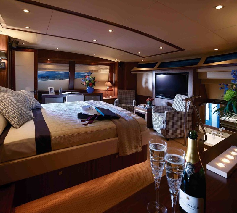 The 34m Yacht JIVA