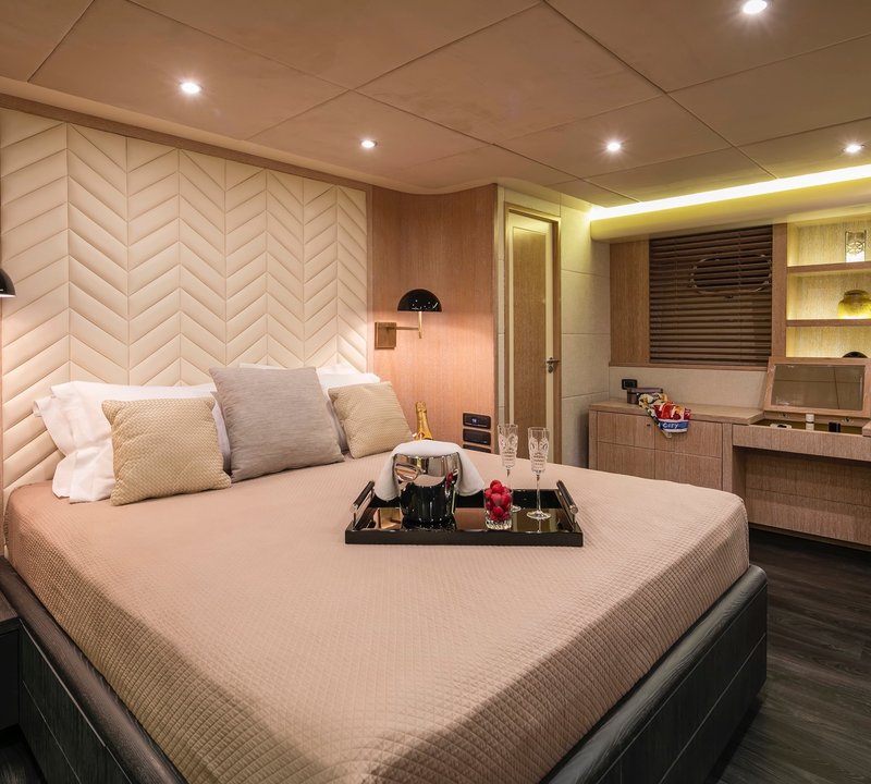 The 34m Yacht SAINT