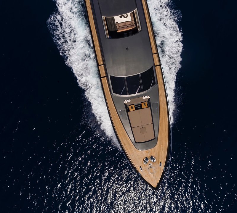 The 34m Yacht SAINT