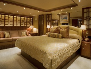 The 34m Yacht SHARON LEE