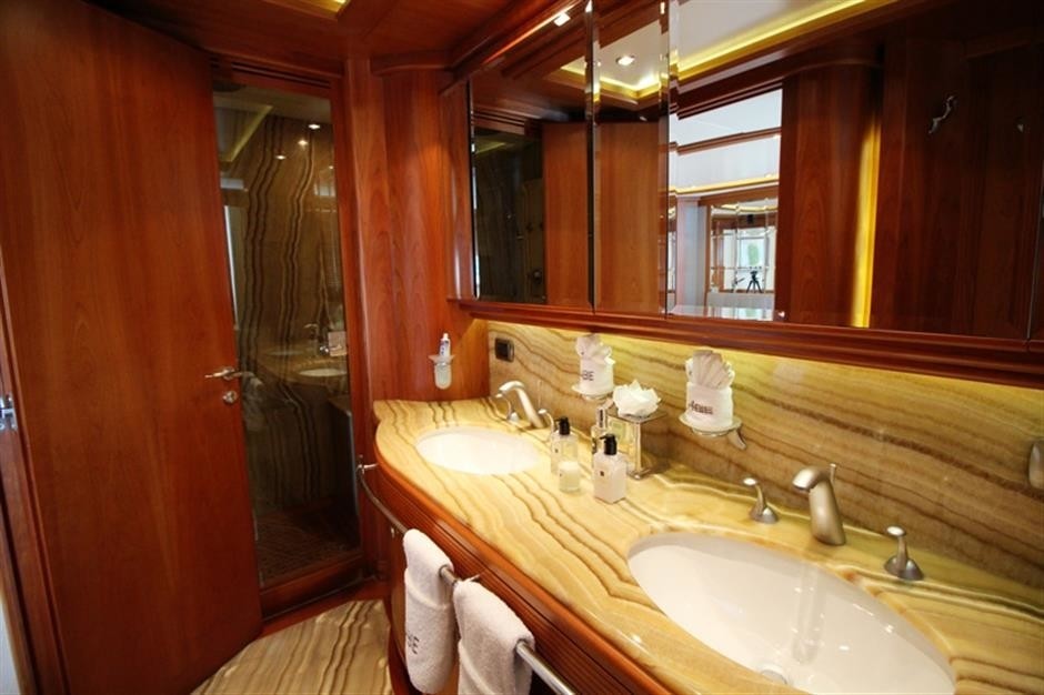 The 35m Yacht ABIE