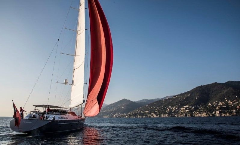 The 35m Yacht CAROLINE 1