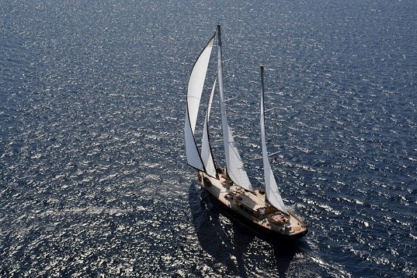 The 35m Yacht CASA DELL ARTE II