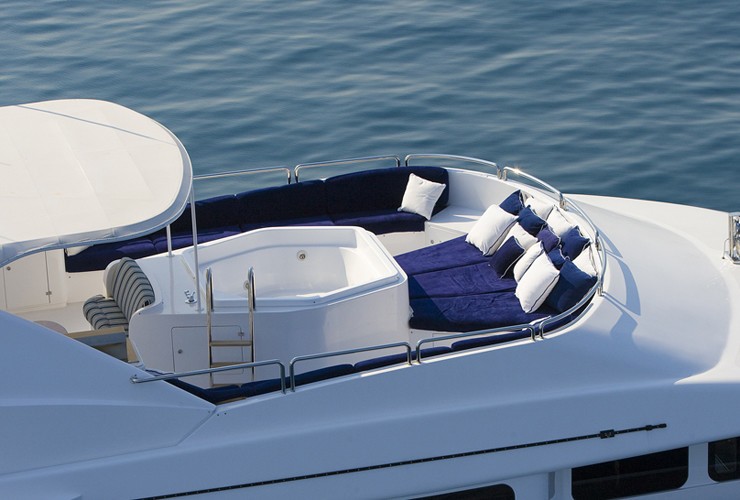 The 35m Yacht ENCHANTRESS
