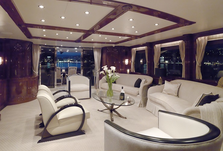 The 35m Yacht ENCHANTRESS