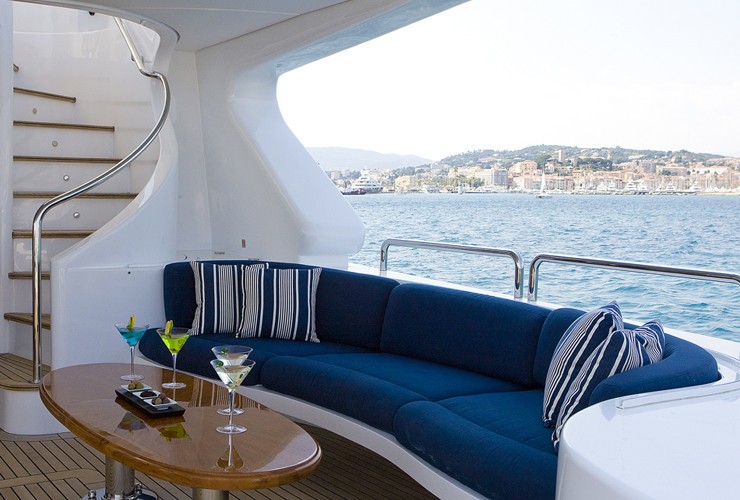 The 35m Yacht ENCHANTRESS