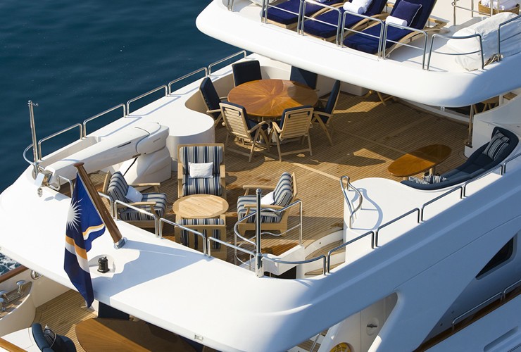 The 35m Yacht ENCHANTRESS