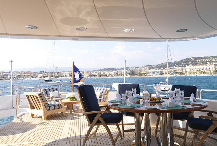 The 35m Yacht ENCHANTRESS