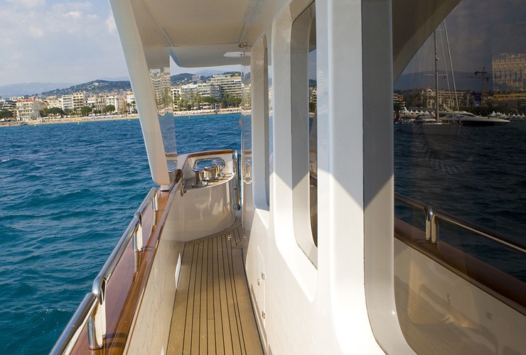 The 35m Yacht ENCHANTRESS