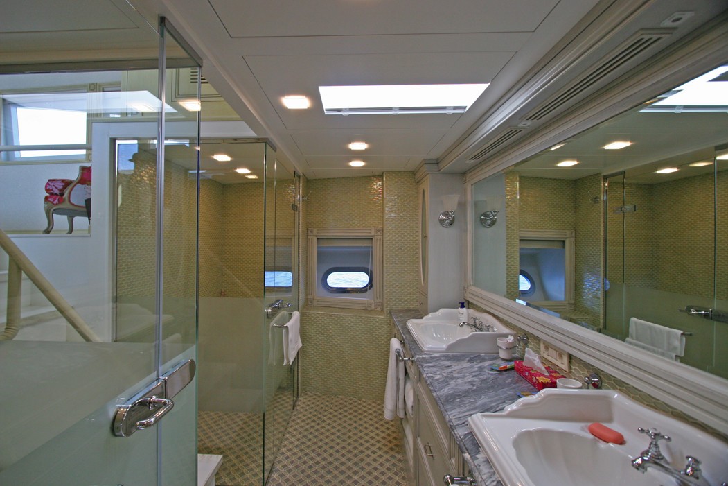 The 35m Yacht M&AMP;AMP;M