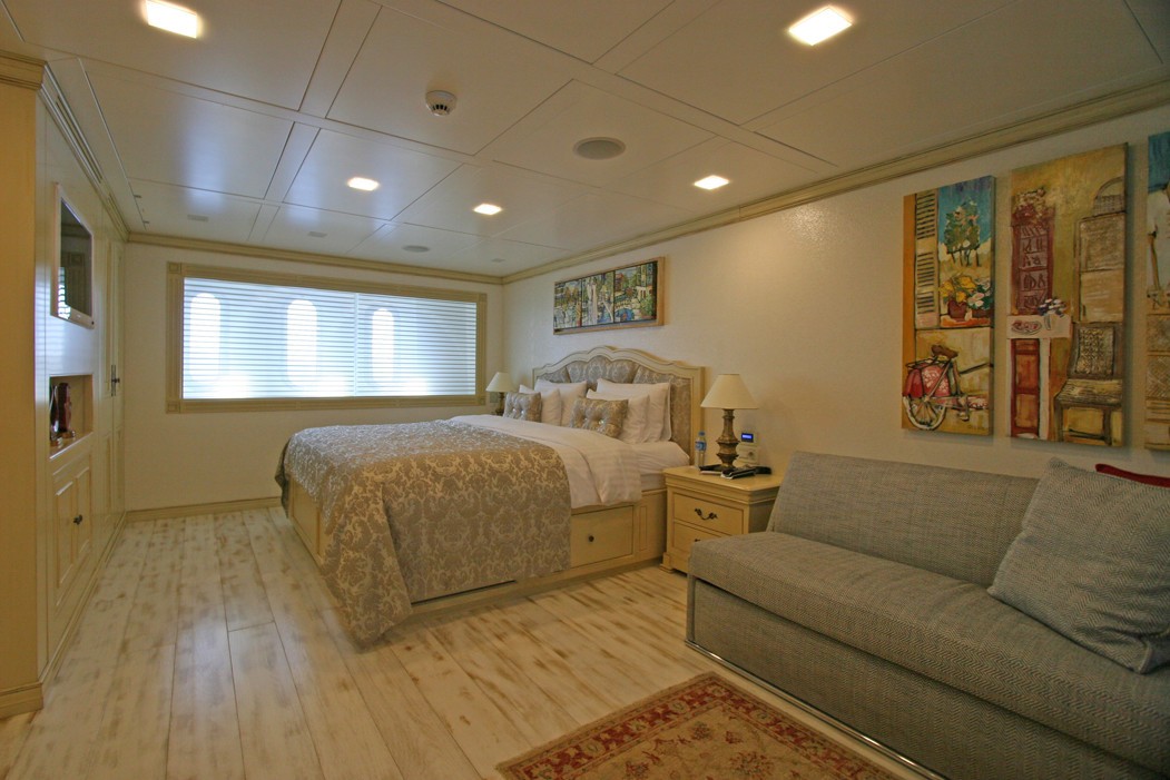 The 35m Yacht M&AMP;AMP;M