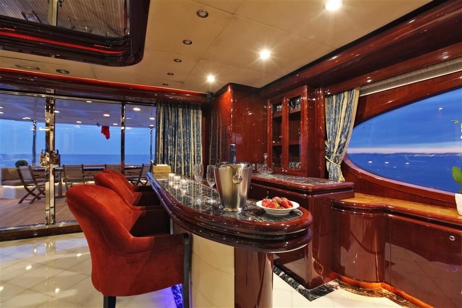 The 35m Yacht MELANYA