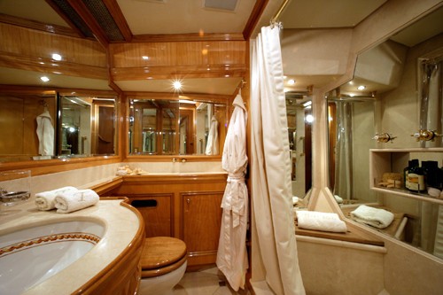 The 35m Yacht TENACIOUS