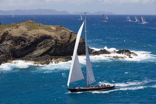 The 35m Yacht WHISPER