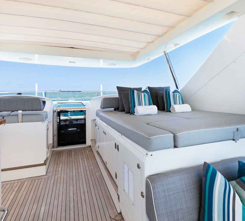 Flybridge Seating Area