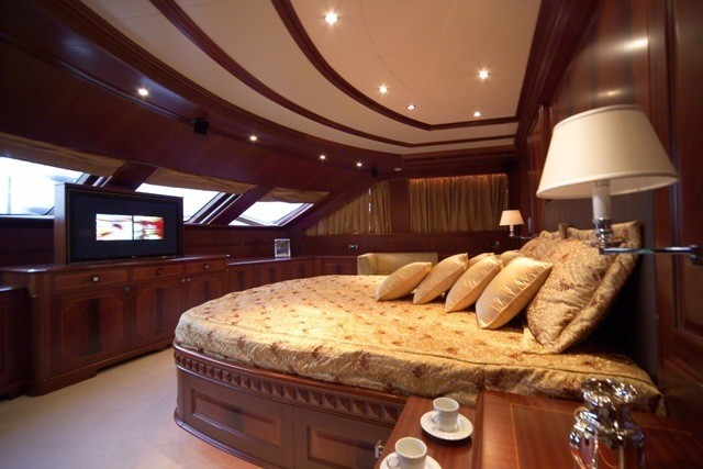The 36m Yacht ANDIAMO