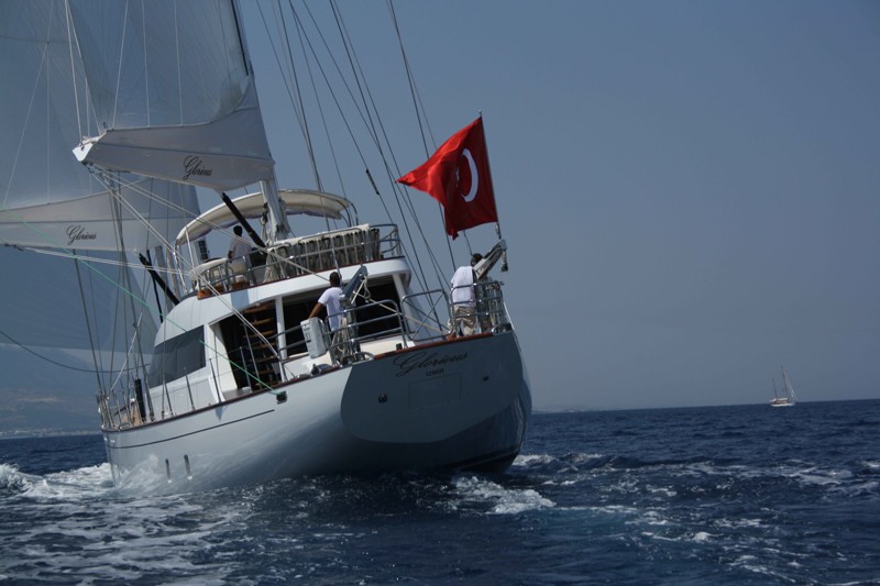 The 36m Yacht GLORIOUS
