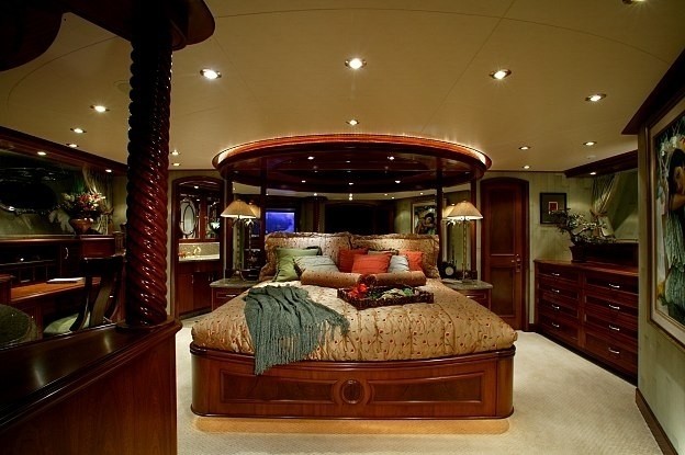 Main Master Cabin On Yacht JOAN'S ARK