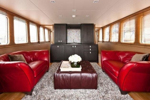 The 36m Yacht LARS