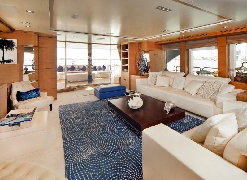 The 36m Yacht +LEJOS