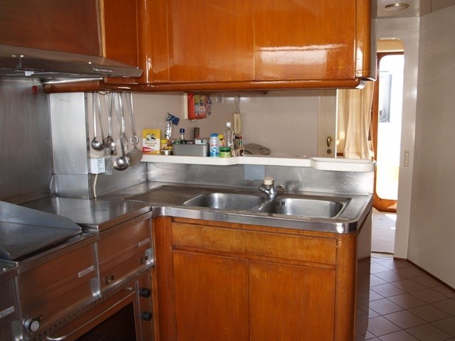 Close Up: Yacht PARADIS's Ship's Galley Captured