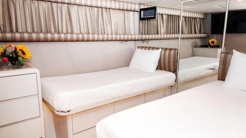 The 36m Yacht SOVEREIGN LADY