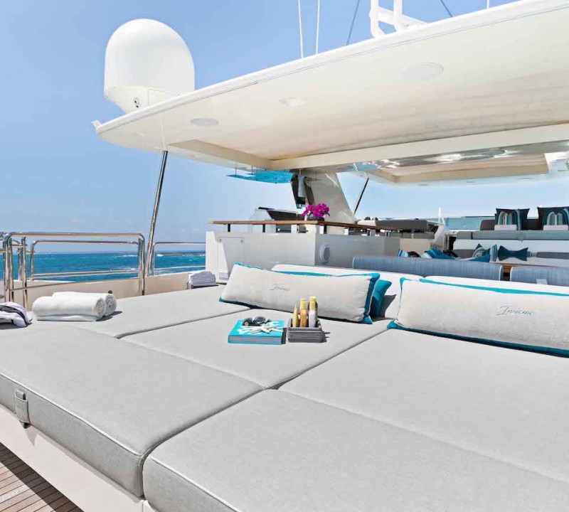 Flybridge Aft Seating