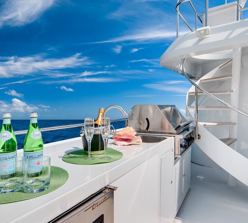 External Drinks Bar On Board Yacht ANDIAMO