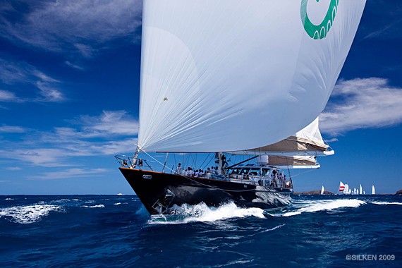 Cruising Aboard Yacht AXIA