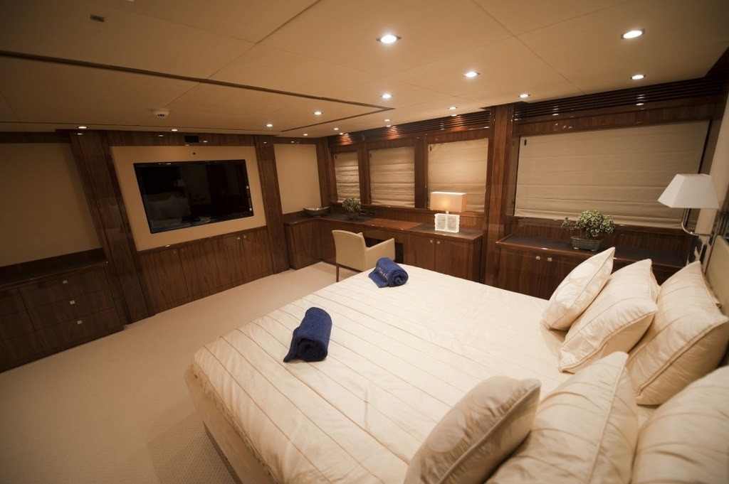 Berth: Yacht BARRACUDA RED SEA's Main Master Cabin Captured