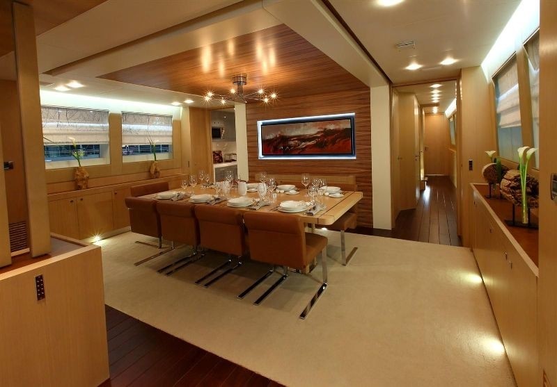 Eating/dining Saloon Aboard Yacht ESPRESSO