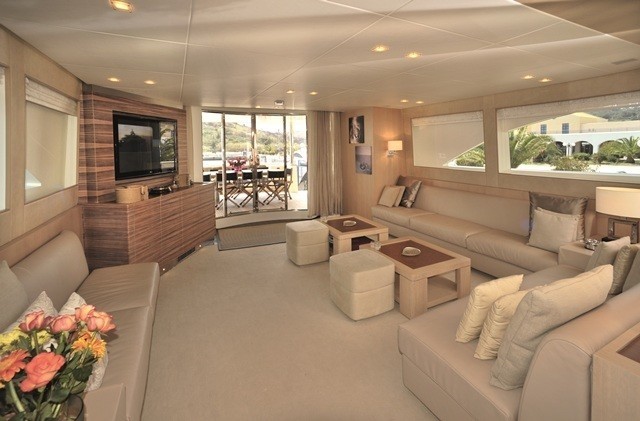 Saloon Aboard Yacht ESPRESSO