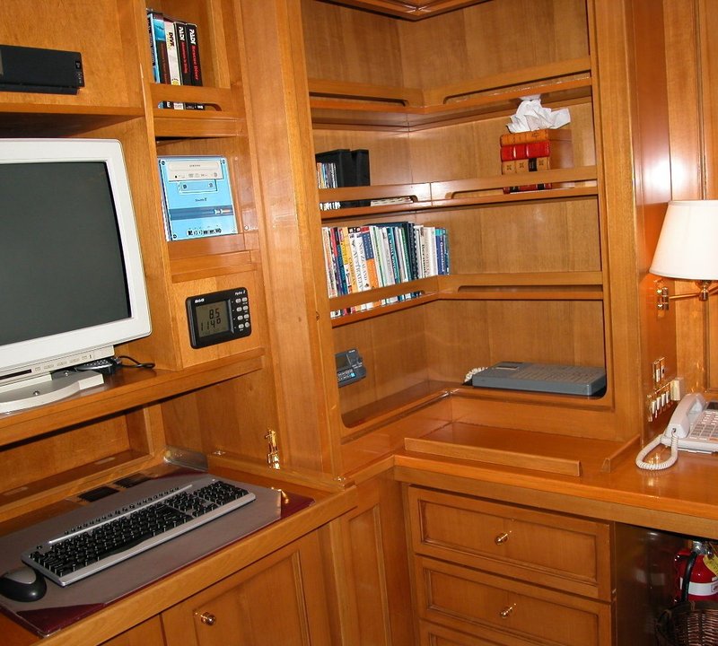 Office On Yacht FREEDOM