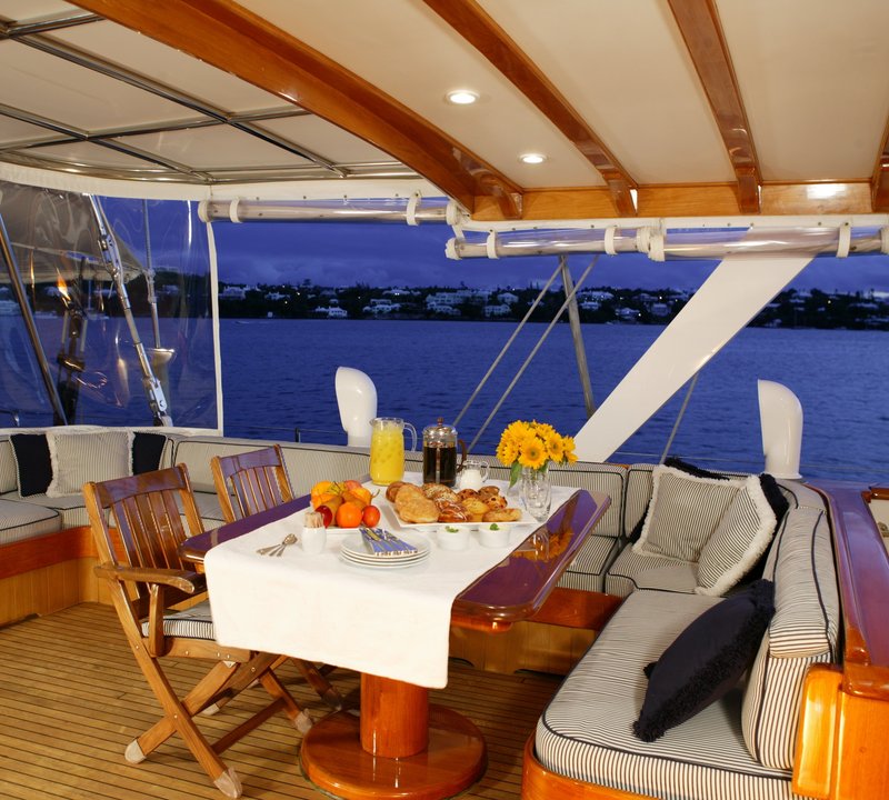 The 37m Yacht FREEDOM