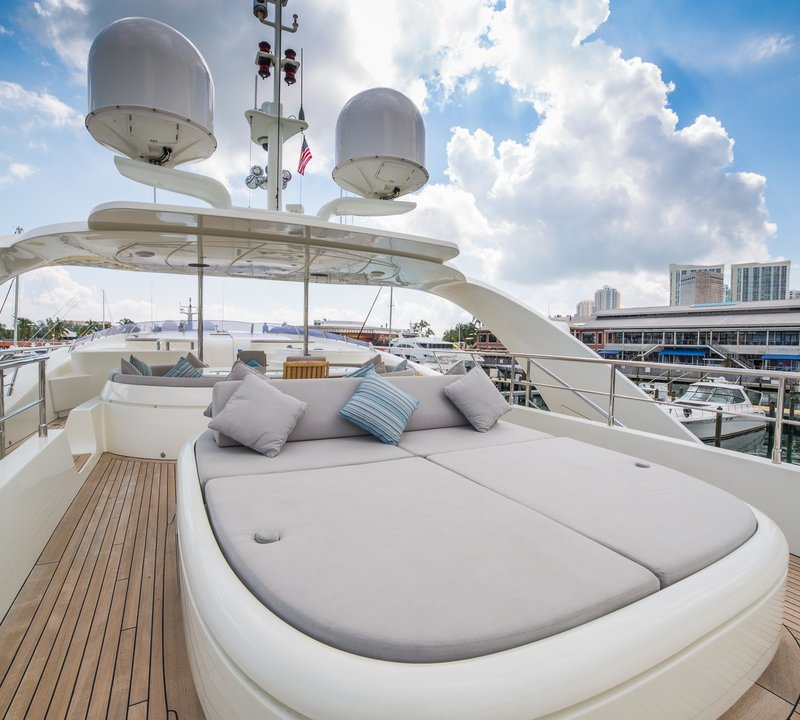 The 37m Yacht HAPPY HOUR