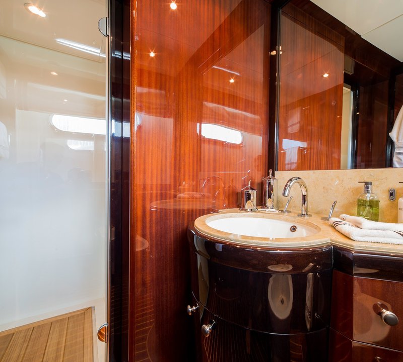 The 37m Yacht HAPPY HOUR