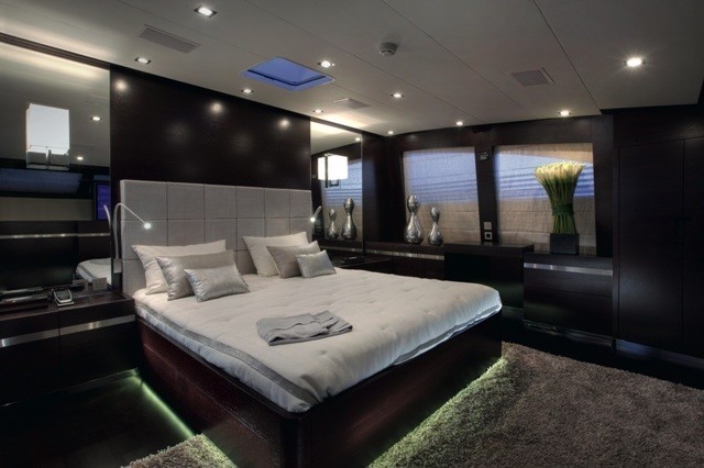 The 37m Yacht PARENTHESIS