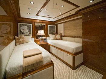 The 37m Yacht VIVA MAS!