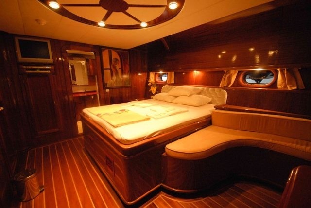Sitting: Yacht ESMA SULTAN's Guest's Cabin Pictured